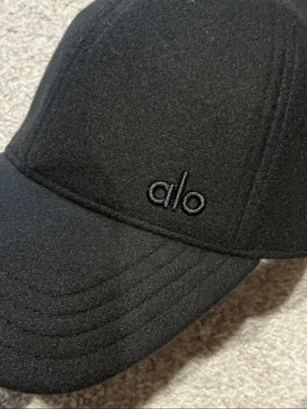 ALO Yoga Black Prestige Off-Duty Cap